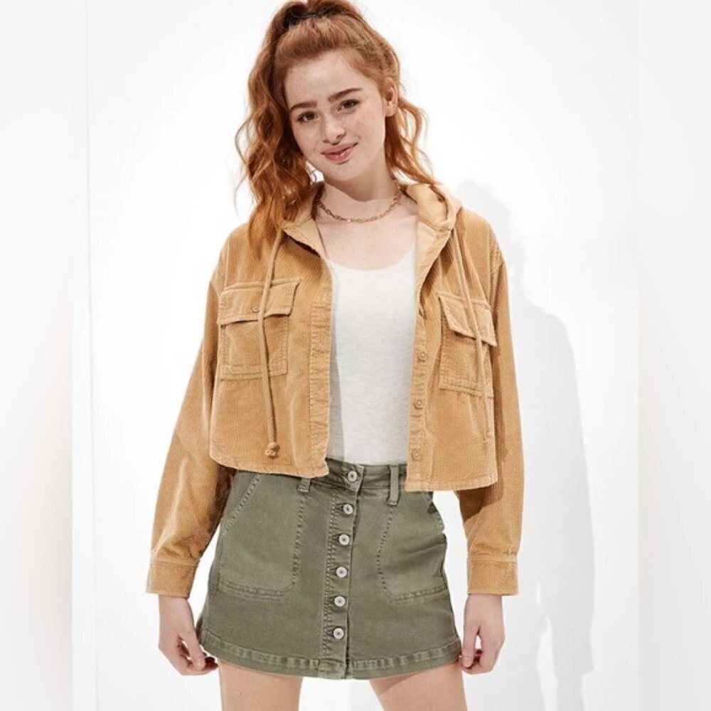 American Eagle AE Hooded Cropped Corduroy Button-Up Shirt Shacket Tan new NWT S